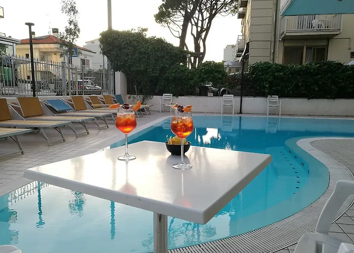Hotel Imperiale - Fronte Mare Riccione