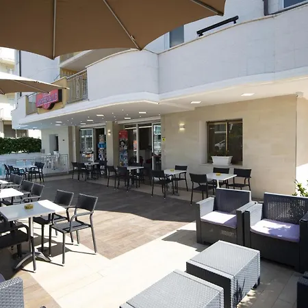 호텔 Imperiale - Fronte Mare 2*