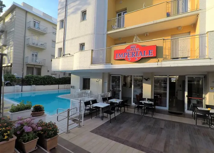 호텔 Imperiale - Fronte Mare 리치오네
